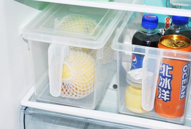 Caja transparente con agarradera y tapa