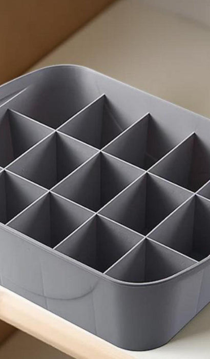 Cajas con divisiones y tapa