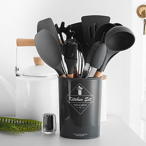 Set de utensilios 11 piezas con base