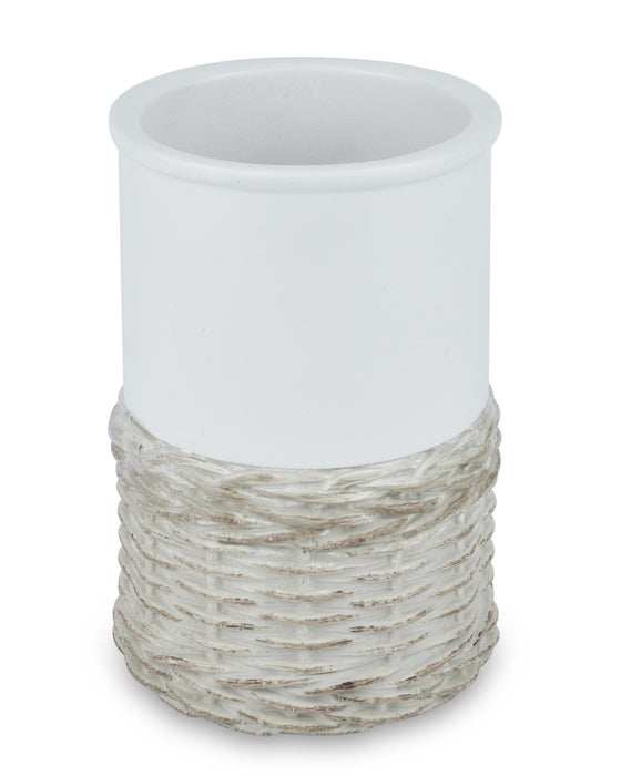 Vaso con Detalle en Rattán
